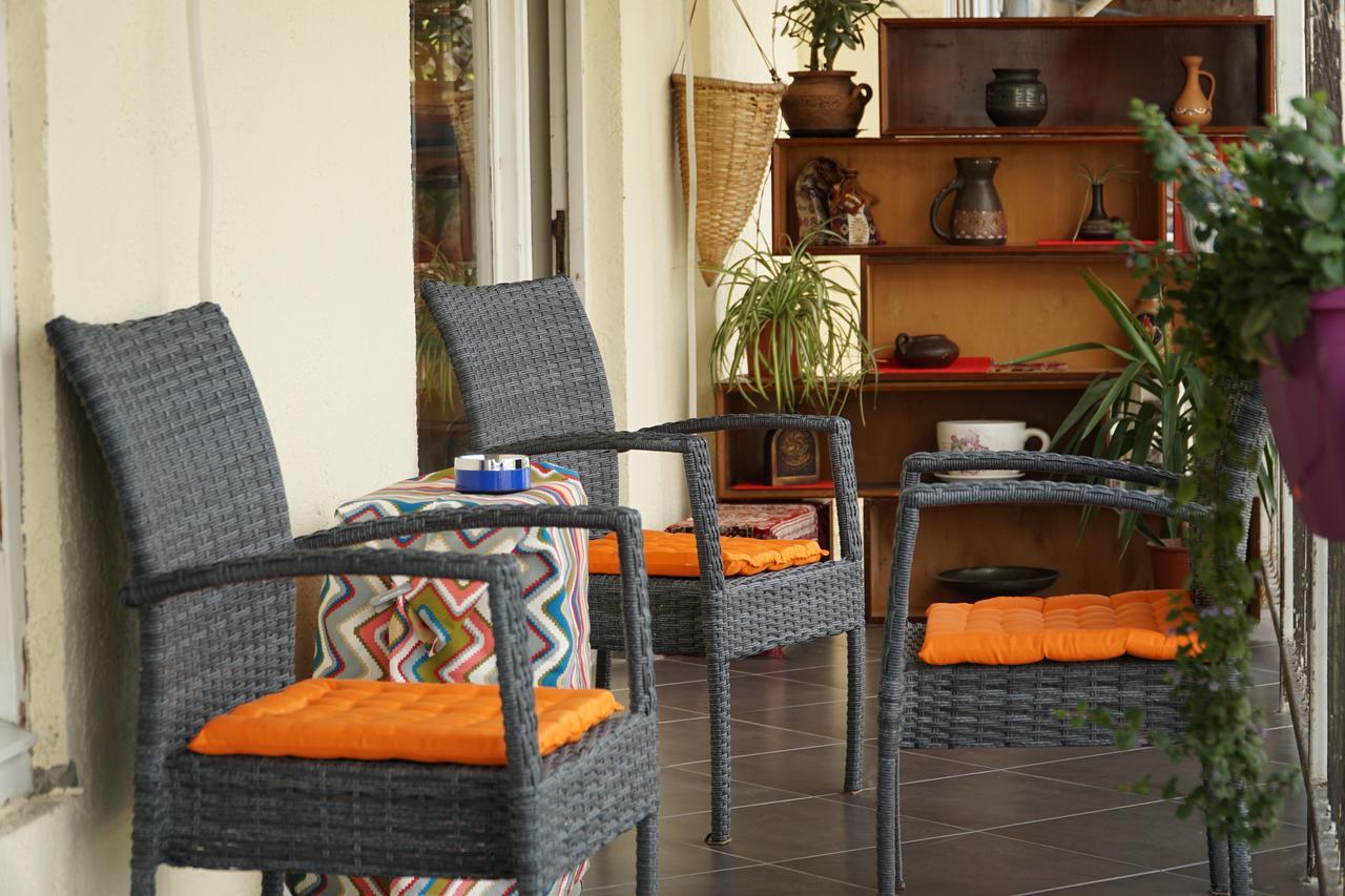 4Bd Appartaments With Cozy Garden ティビリシ 部屋 写真
